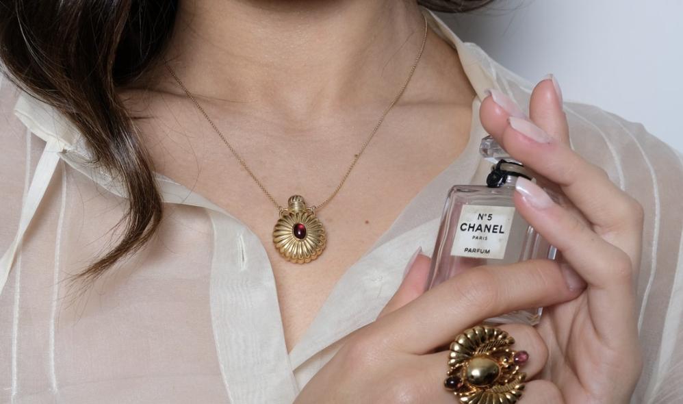Perfume Bottle Pendant Necklaces